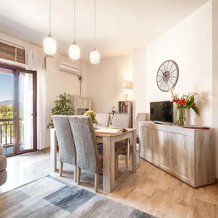 Διαμέρισμα A Su Santu Nigola